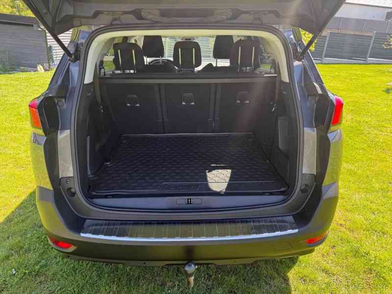 Peugeot 5008 1,2 - foto 6