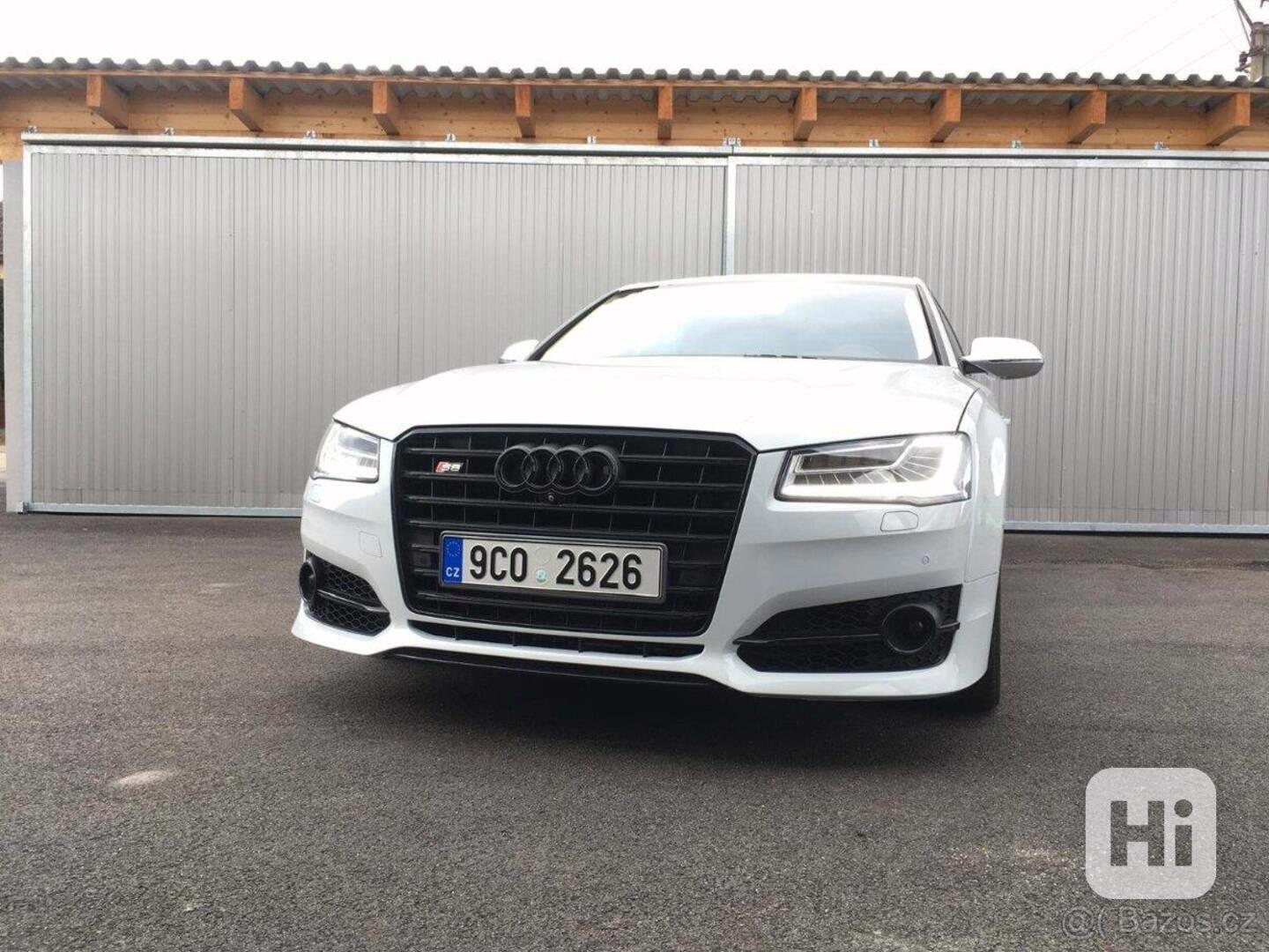 Audi S8 Audi S8 - foto 1