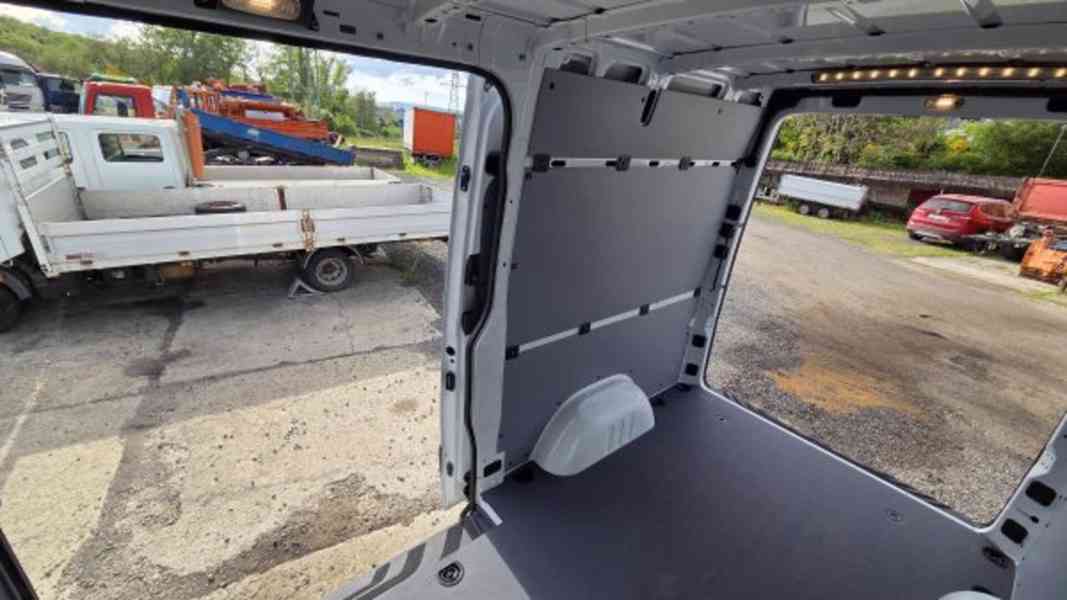 4x4 V6! MB Sprinter Cargo automat TZ 3.0D 2500 Van offroad - foto 11