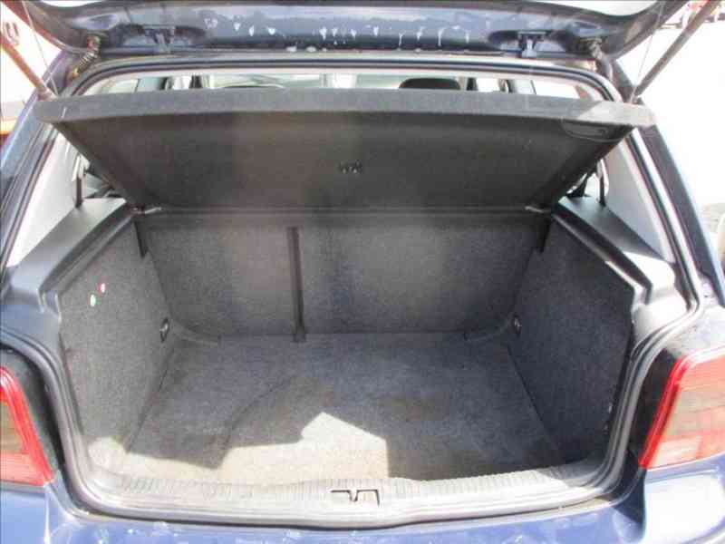 Volkswagen Golf 1,6 i KLIMA - foto 9