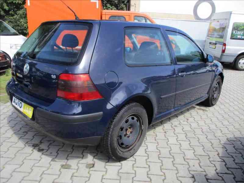 Volkswagen Golf 1,6 i KLIMA - foto 4