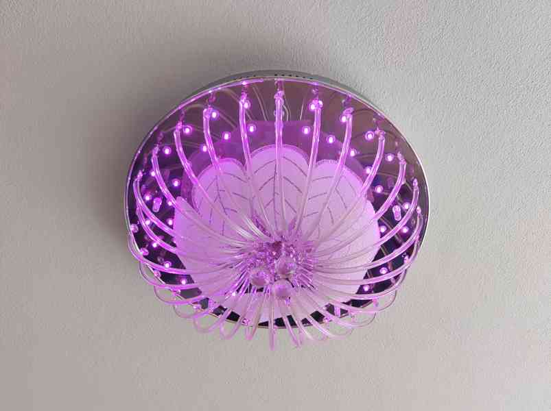 Stropní LED svítidlo - foto 3