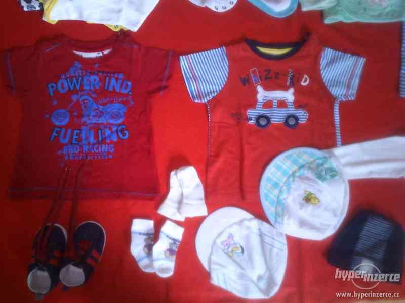 Set dětského chlapeckého oblečení, vel. 0 - 1 rok - foto 11
