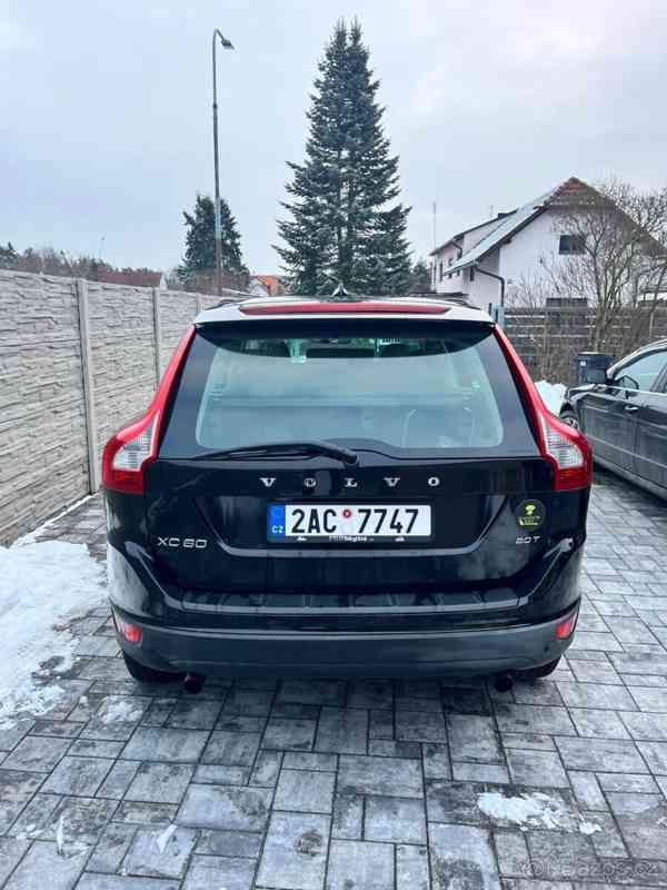 Volvo XC60 2,0   T - foto 5