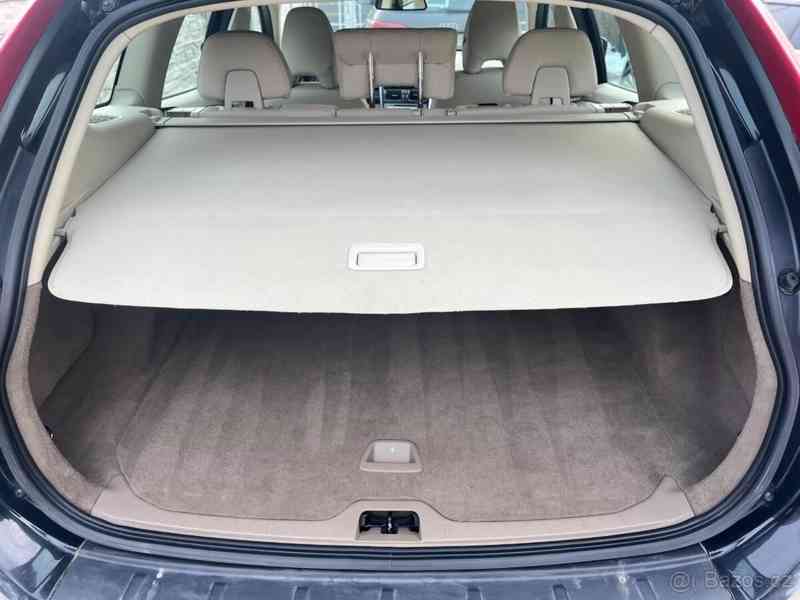Volvo XC60 2,0   T - foto 10