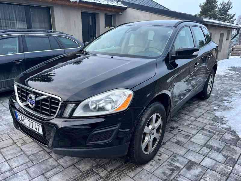 Volvo XC60 2,0   T - foto 4