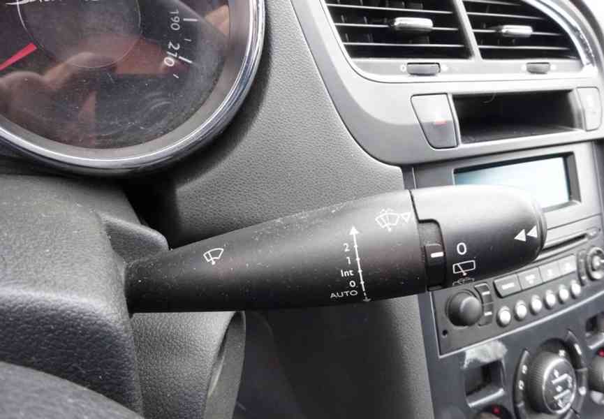 Peugeot 5008 2.0 HDI r.v.2011 (110 kw) stk:12/2027 - foto 13