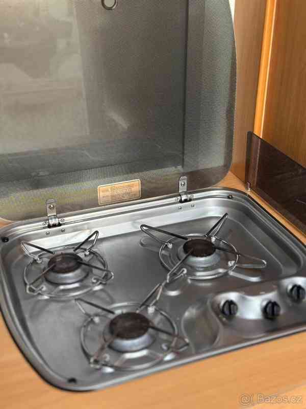 Ostatní Karavan Chateau Calista 390 - foto 11