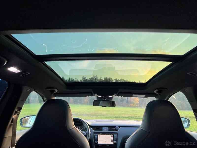 Škoda Octavia 2,0   3 RS Challenge TDI DSG 135kW - foto 12