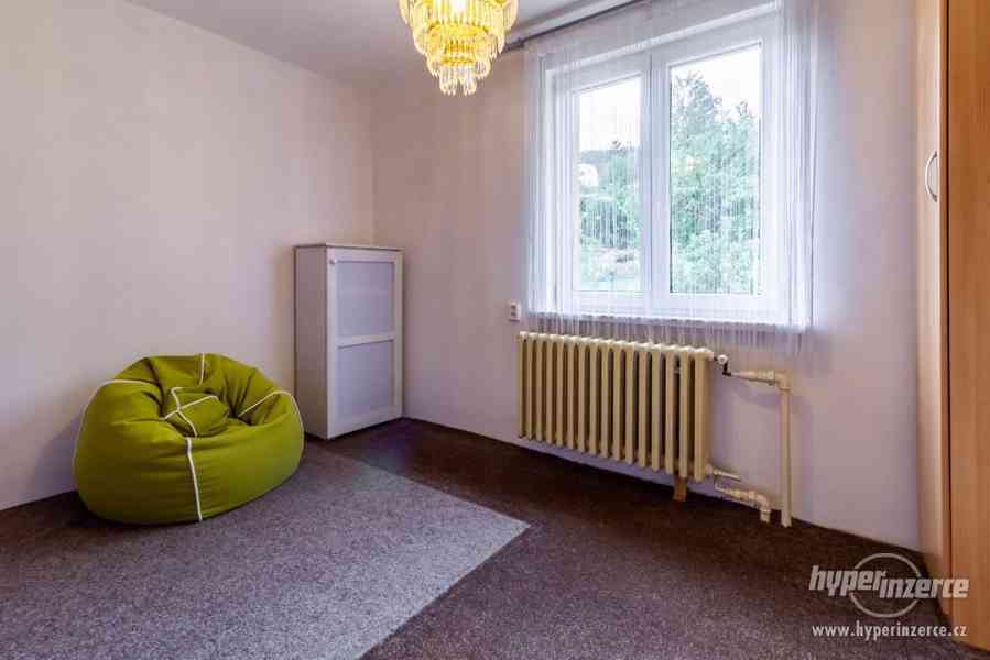 Rodinný dům (5+1/2x2+1), Praha 5 - Radotín, ul. U sanatoria - foto 10