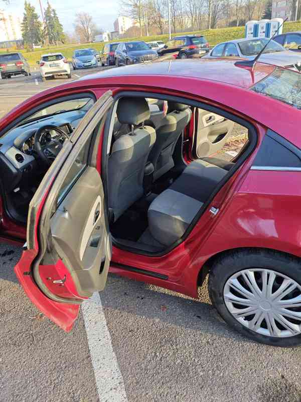 Prodej auta - foto 8