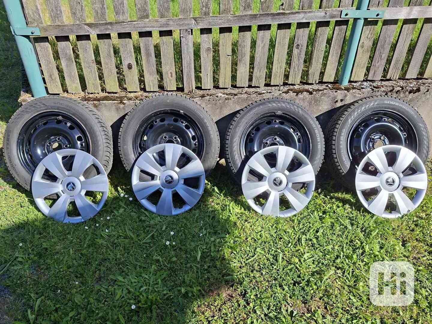 PNEU ZIMNÍ SADA NOKIAN 185/60 R15 88T - foto 1