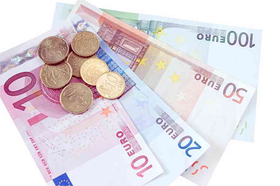 Potřebujete investici nebo velkou půjčku od 15 milionu Kč - foto 1