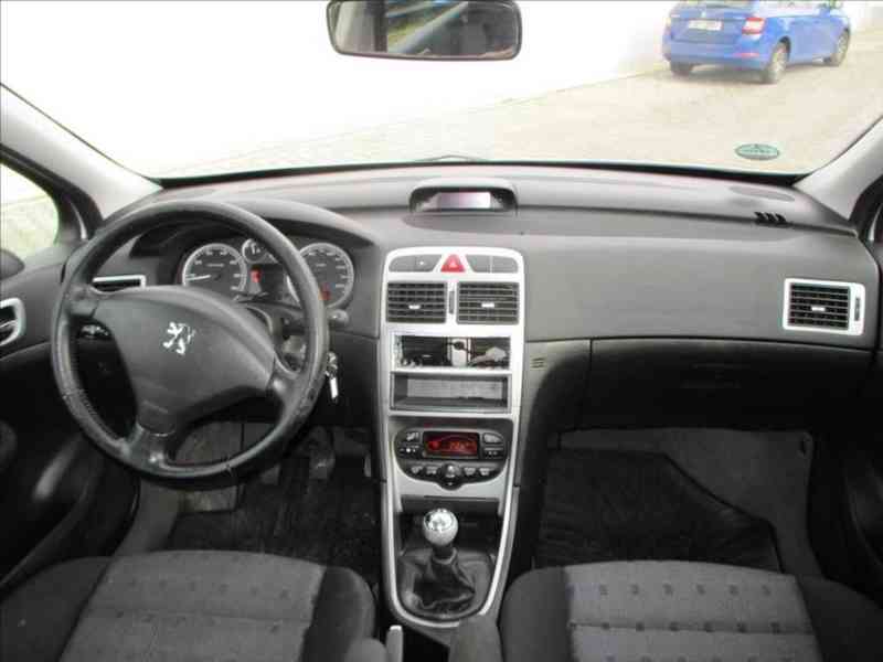 Peugeot 307 1,6 16V SW - foto 5