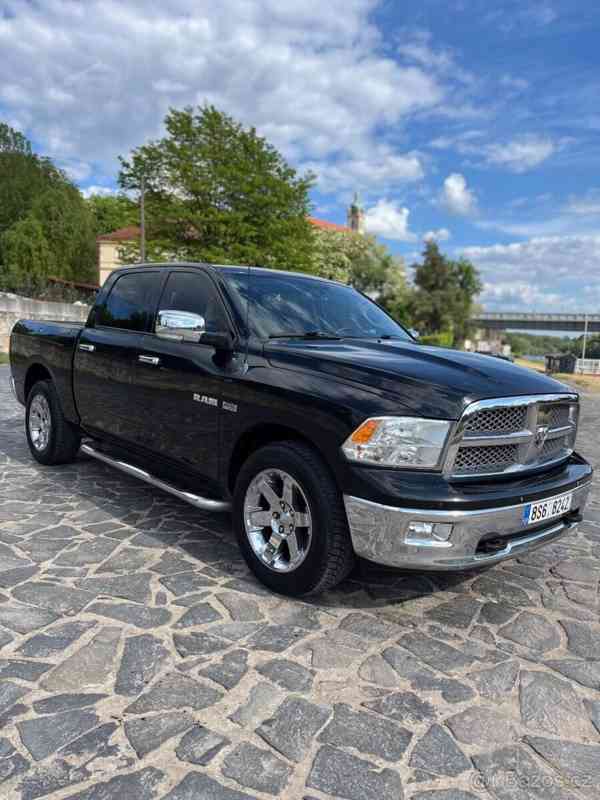 Dodge RAM 5,7 Hemi Laramie - foto 24