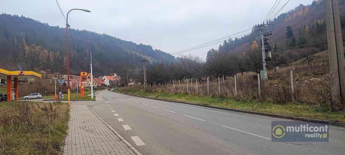 Stavební pozemek v Blansku-Lažánkách - foto 12