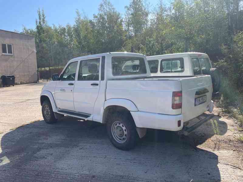 UAZ - foto 2