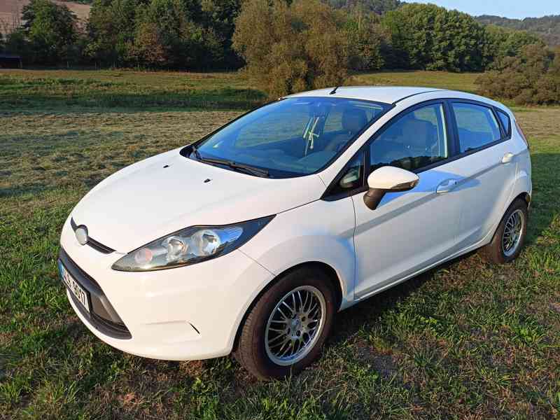 Ford Fiesta  - foto 2