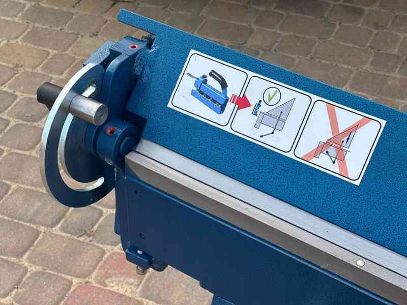 Stroje pro klempíře Ohýbačky plechu 2140/0,8mm - foto 5