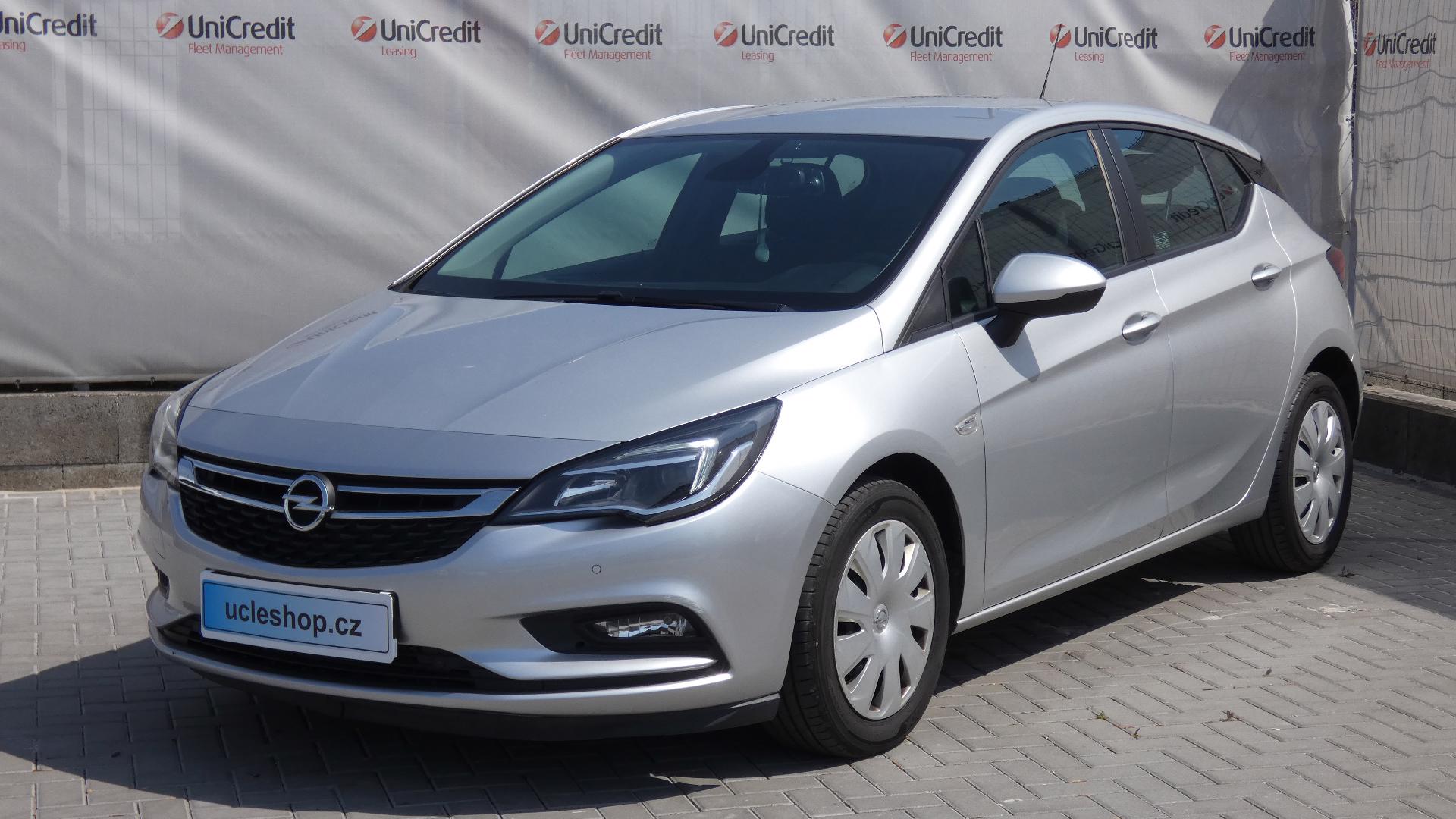  Opel Astra 1,6 CDTi 81kW/110k Slušná výbava  - foto 1