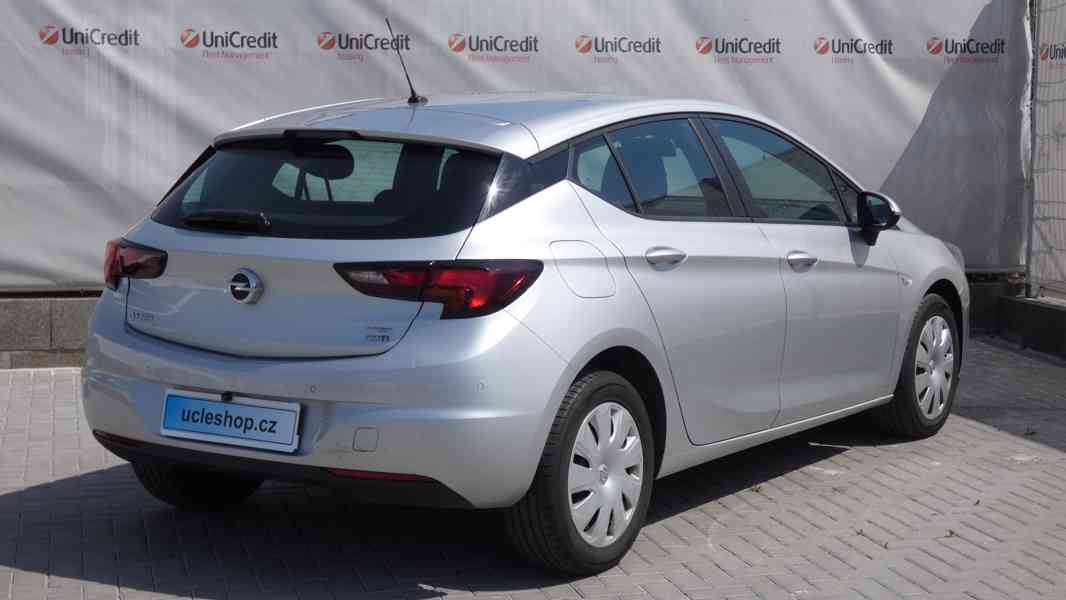  Opel Astra 1,6 CDTi 81kW/110k Slušná výbava  - foto 3