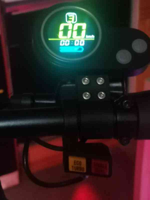 Laotie ti30 DualMotors Zánovní jak nová  - foto 6