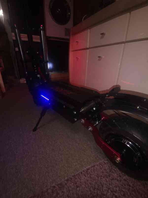 Laotie ti30 DualMotors Zánovní jak nová  - foto 7