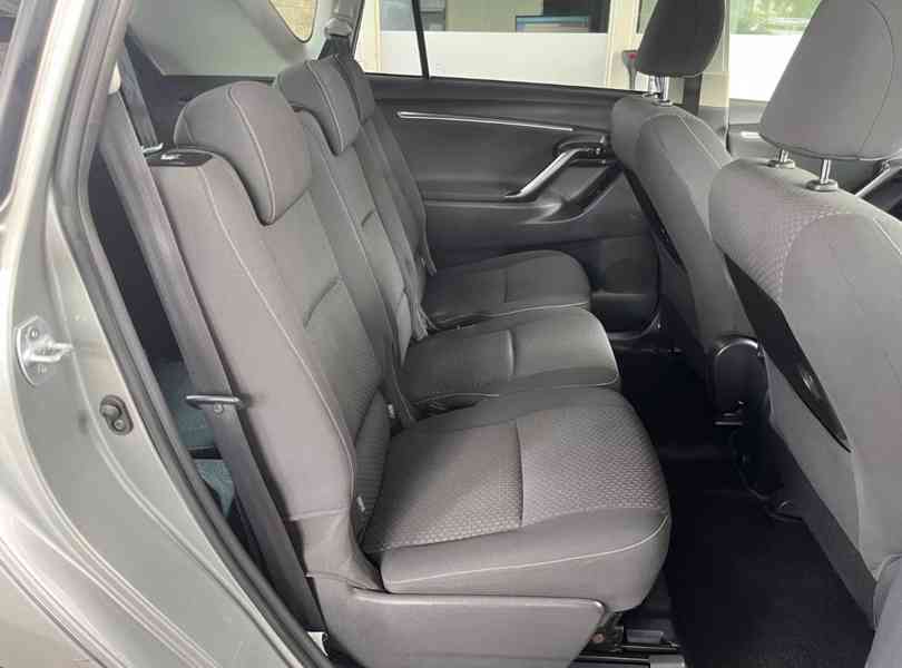 Toyota Verso 1.8i Life benzín 108kw - foto 19