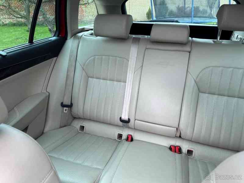 Škoda Superb 2,0   Laurin & Klement TDI 140kW - foto 11