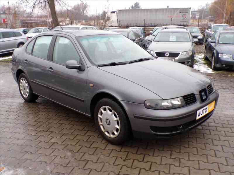 Seat Toledo 1,6 i KLIMATIZACE - foto 1