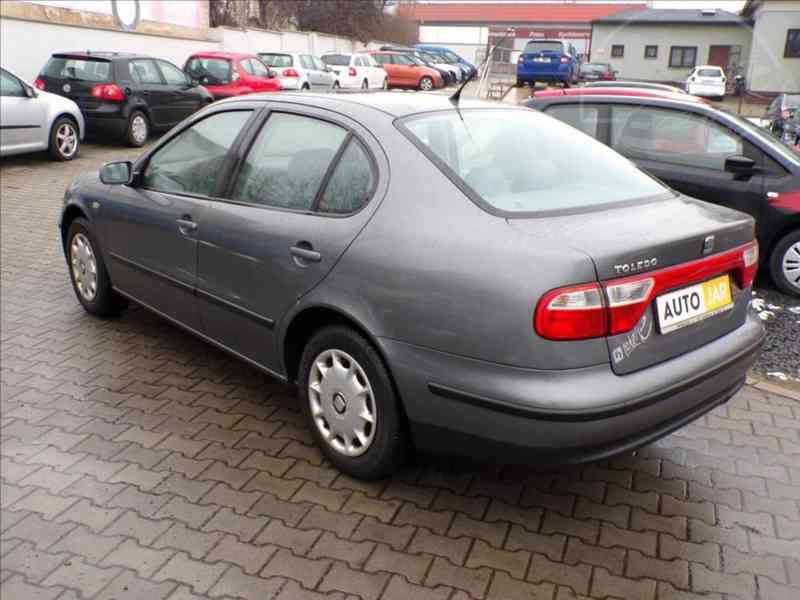 Seat Toledo 1,6 i KLIMATIZACE - foto 4