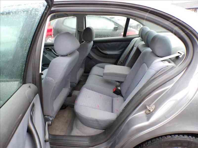 Seat Toledo 1,6 i KLIMATIZACE - foto 8