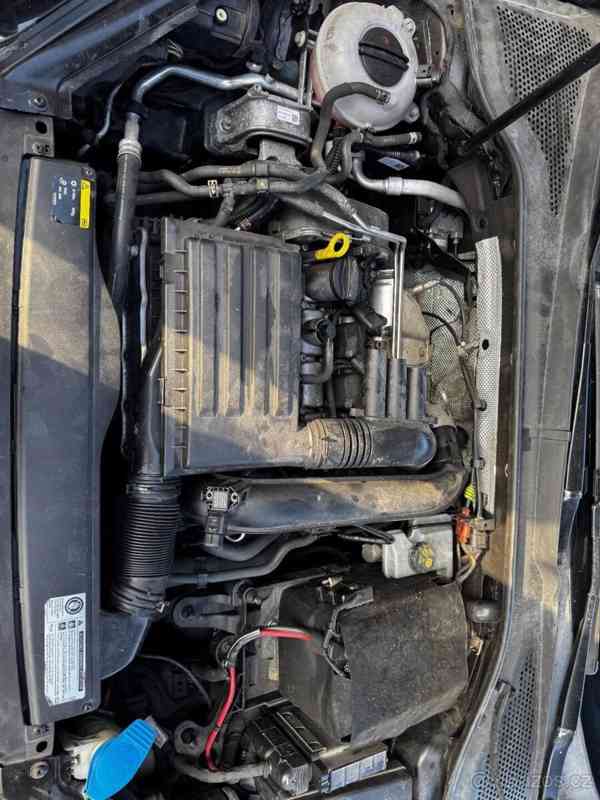 Volkswagen Golf 1,2   7 TSI Blue Motion - foto 3