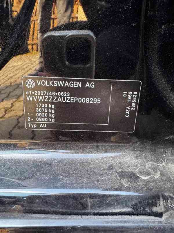 Volkswagen Golf 1,2   7 TSI Blue Motion - foto 10