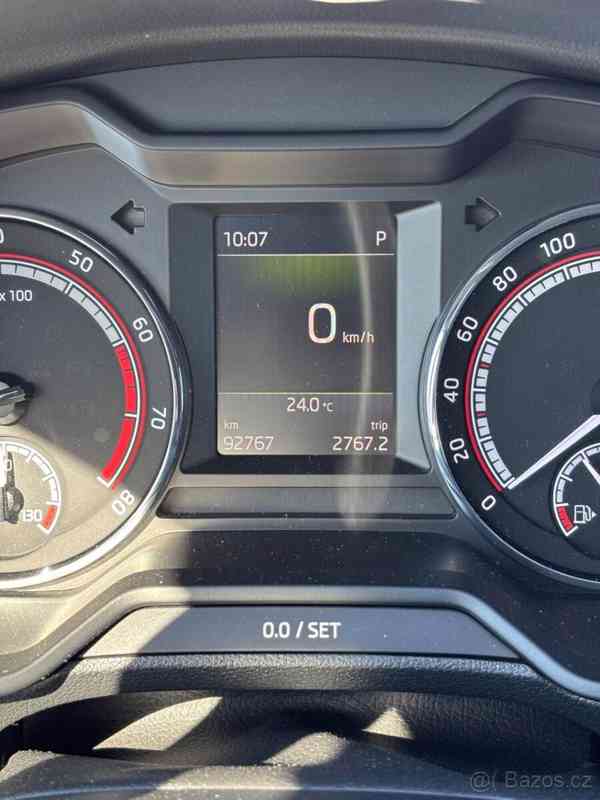 Škoda Octavia 2,0   TSI 180 kW DSG – 1. majitel - foto 7