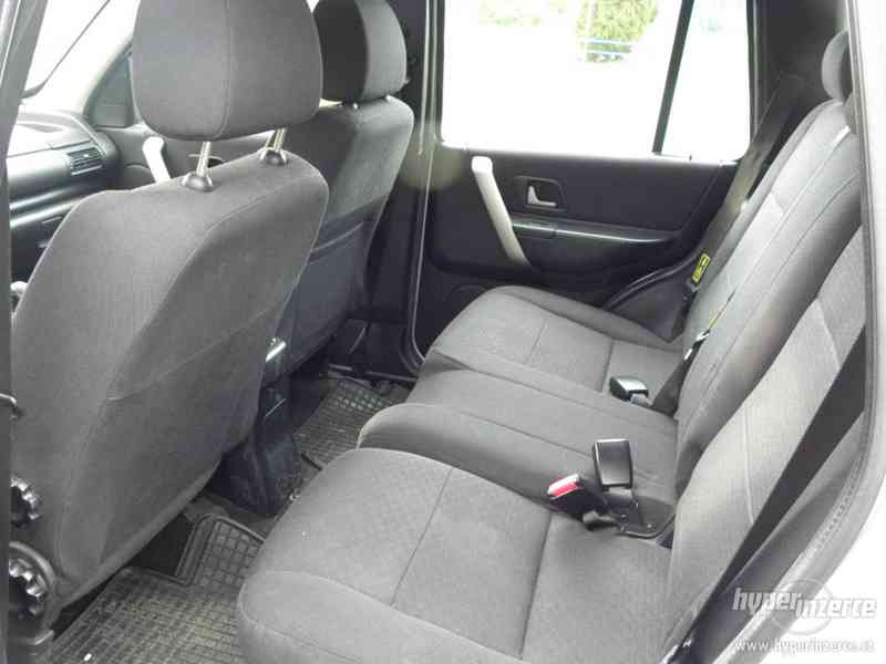 Land Rover Freelander 2.0 Td4 4x4 - foto 8