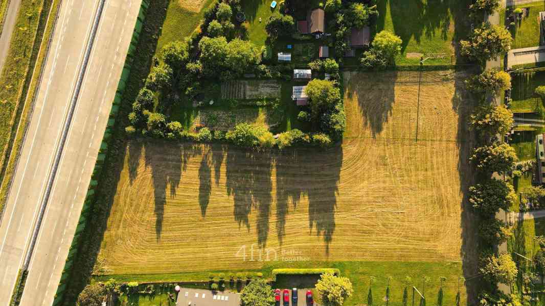 Prodej rovinatého pozemku pro bydlení v obci Třinec - Oldřichovice  2791 m2 - foto 2