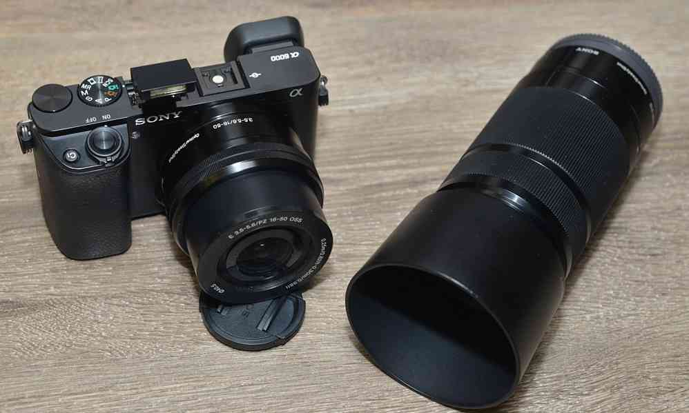 Sony A6000Y se 2 objektivy**Full HDV*WIFI*9800 Exp - foto 4