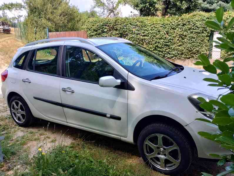 Renault Clio Grandtour 1.5 dCi z roku 2009 / 207192 km. (KR1 - foto 1