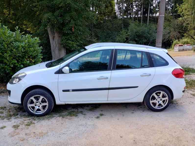 Renault Clio Grandtour 1.5 dCi z roku 2009 / 207192 km. (KR1 - foto 6
