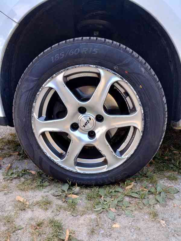 Renault Clio Grandtour 1.5 dCi z roku 2009 / 207192 km. (KR1 - foto 8