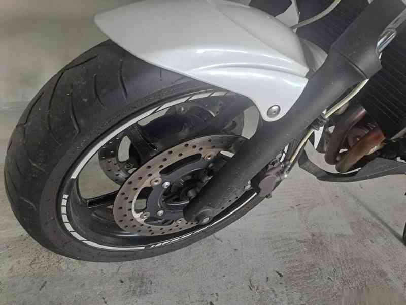 Yamaha XJ6 S - foto 11