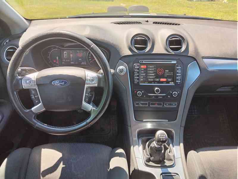 Ford Mondeo kombi 2011 - foto 3