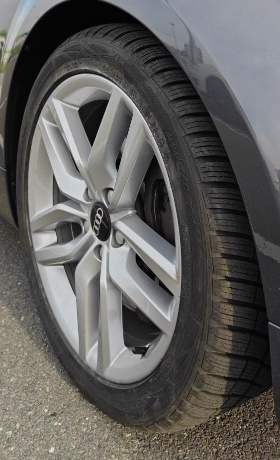 Zimní sada kol VW 245/40 R18 4ks - foto 8