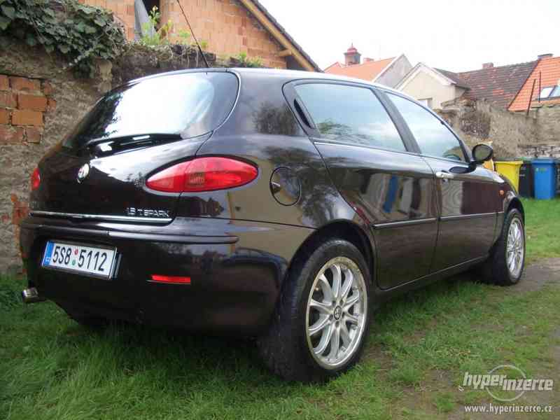 Alfa Romeo 147 1,6i TS 5D; 102.000 km, plně doložený servis - foto 6
