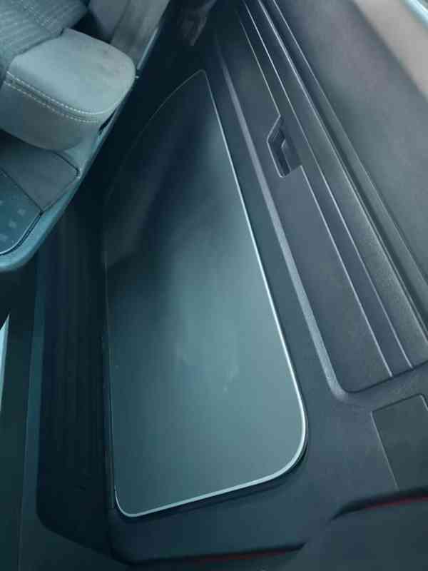 Volkswagen T5 Multivan 2,0TDI Special 103kw - foto 26