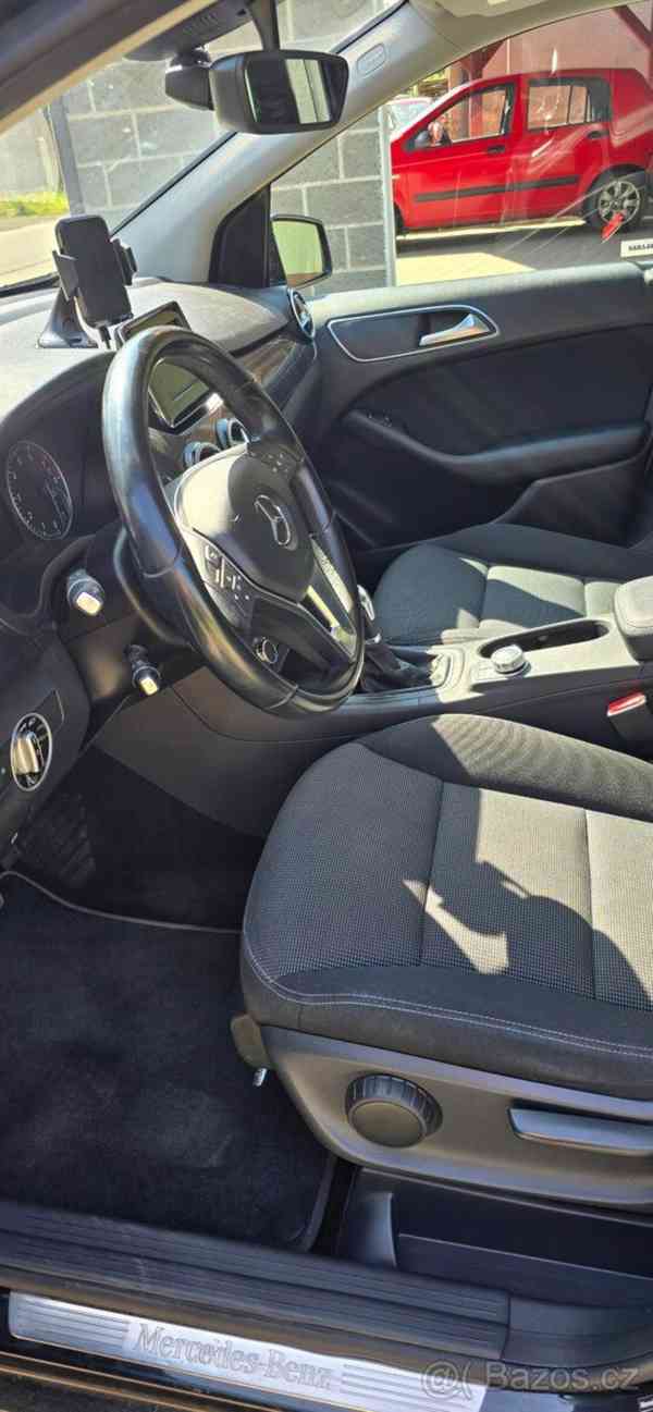 Mercedes-Benz Třídy B 1,6   180, r.v. 2012, nájezd 167000k - foto 12