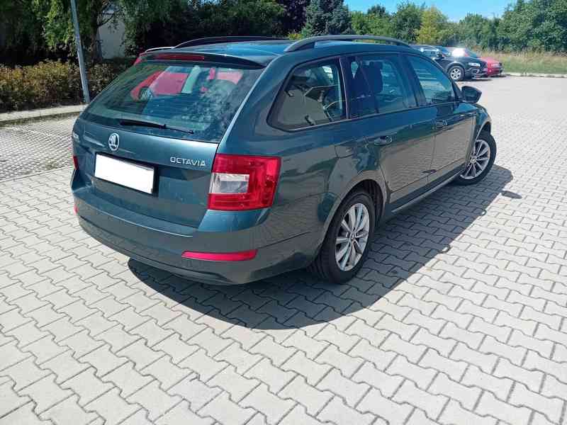 Škoda Octavia Combi 1.6 TDI - foto 2