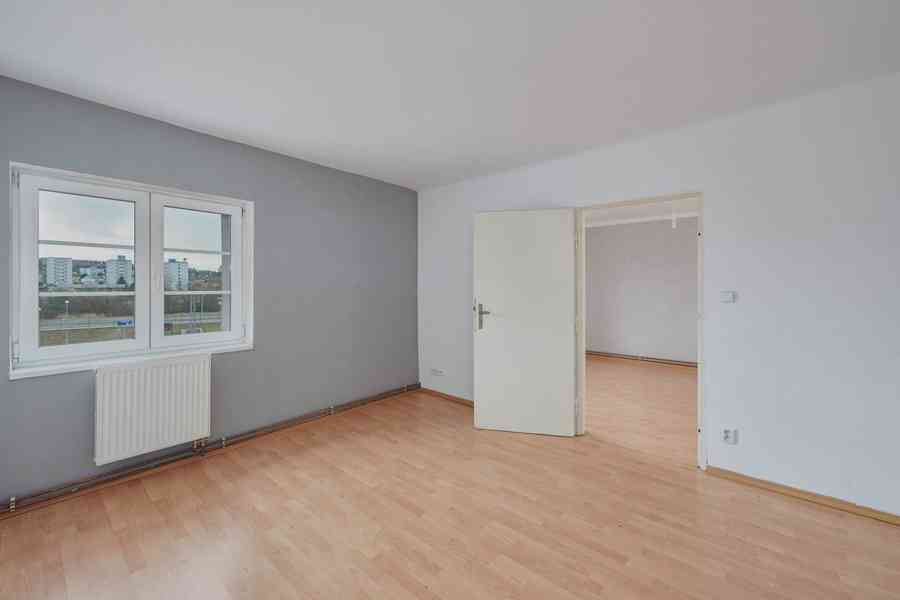 Prodej pronajatého bytu 2+1, plocha 70,5 m2, 3.NP,  Praha 10 - foto 4