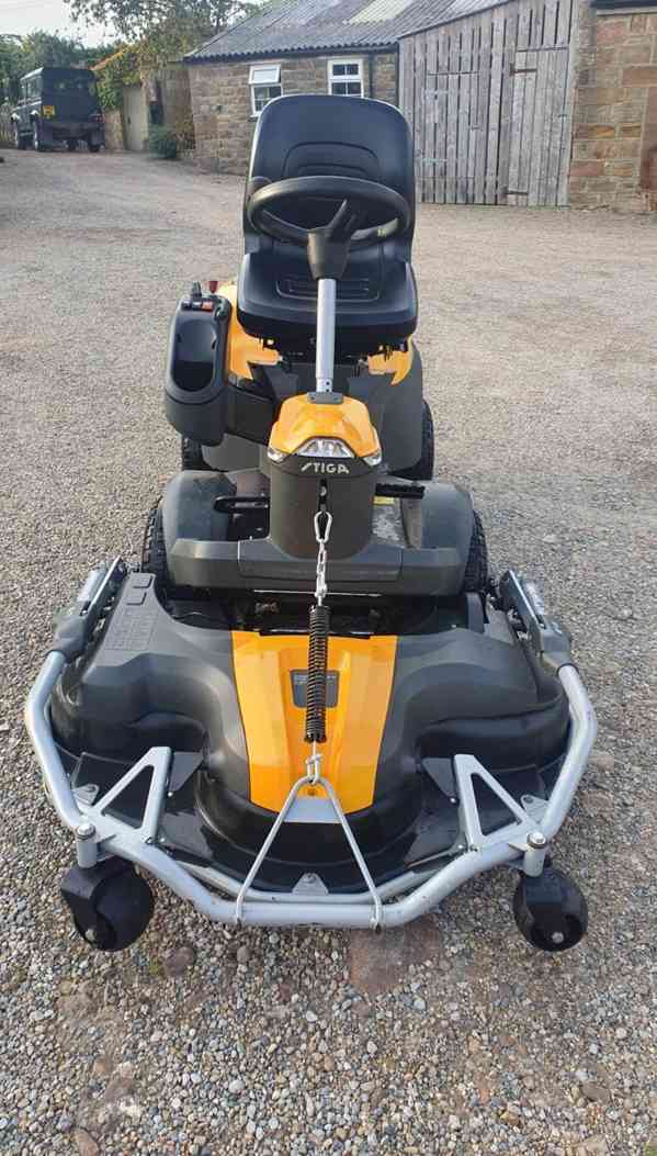 Stiga 700WX 4WD, rok výroby 2025, pouze 25 hodin - foto 2